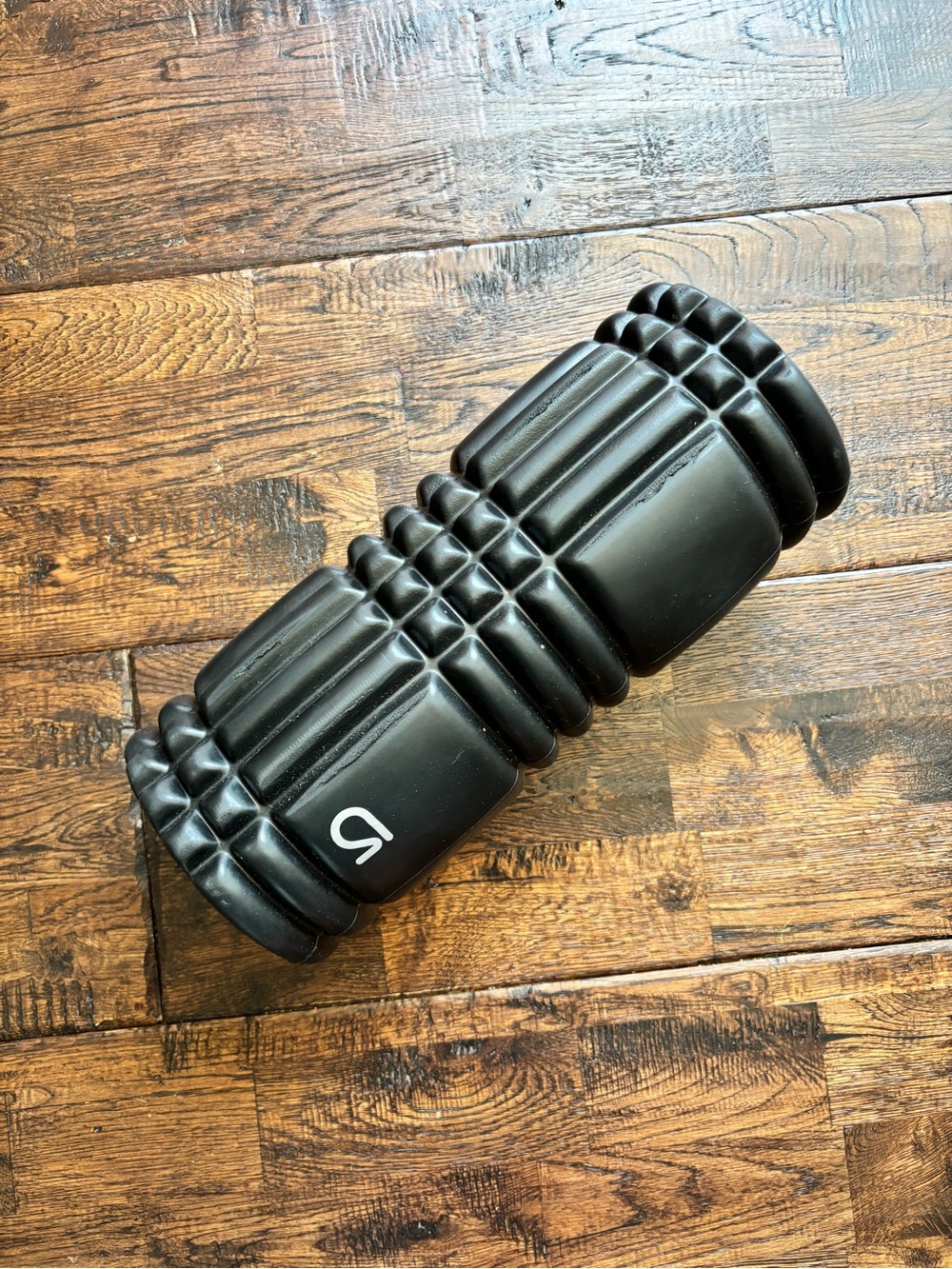 Gap Black grid Foam Roller for Exercise and Fitness muscle recovery